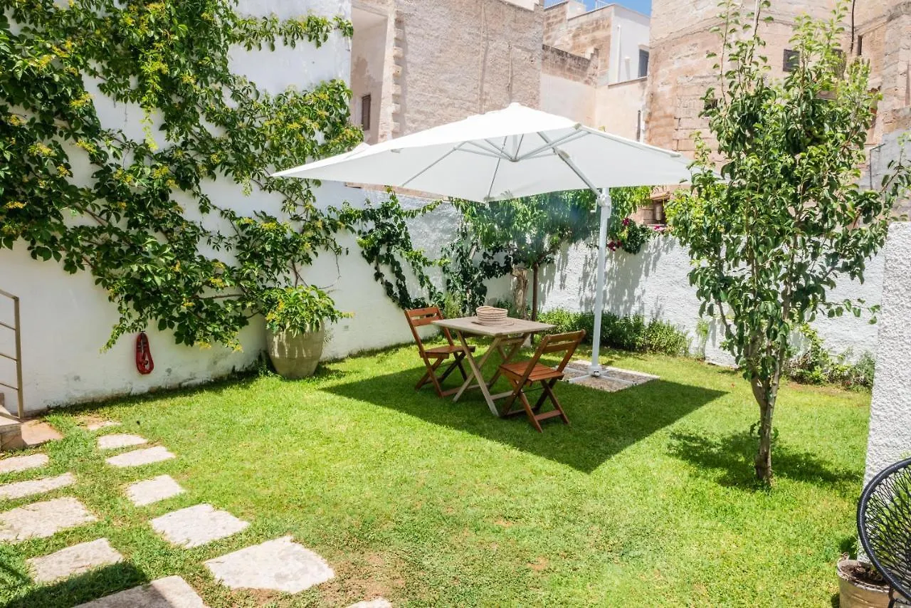 Bed & Breakfast Meridiano12 Favignana Italy